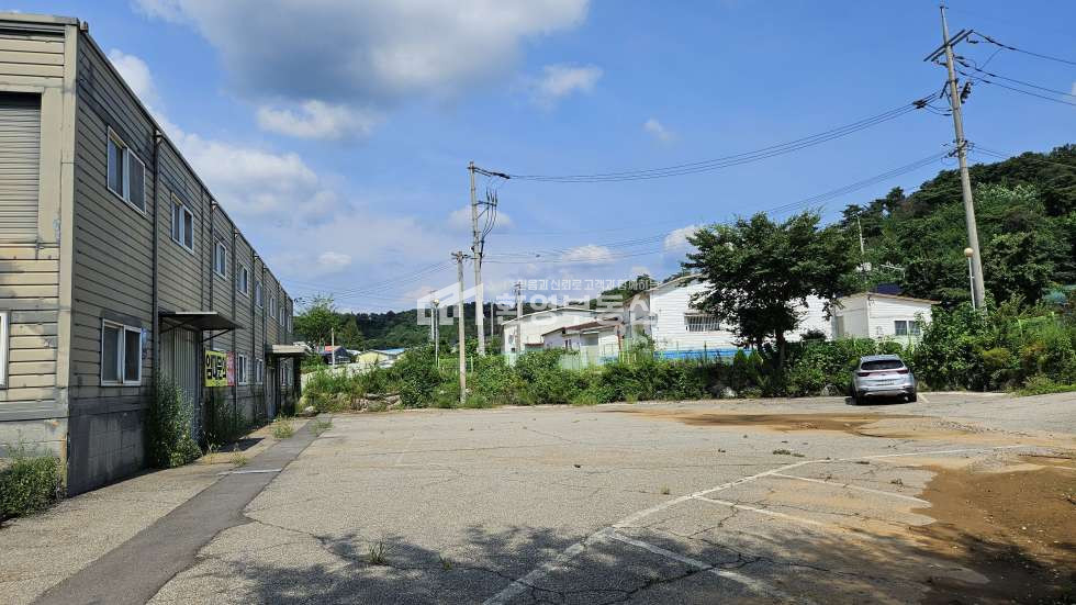 경기 고양덕양구 관산동 단독마당,통일로 800m, 40pt컨테이너진입 월세 매물번호 10624 사진 3