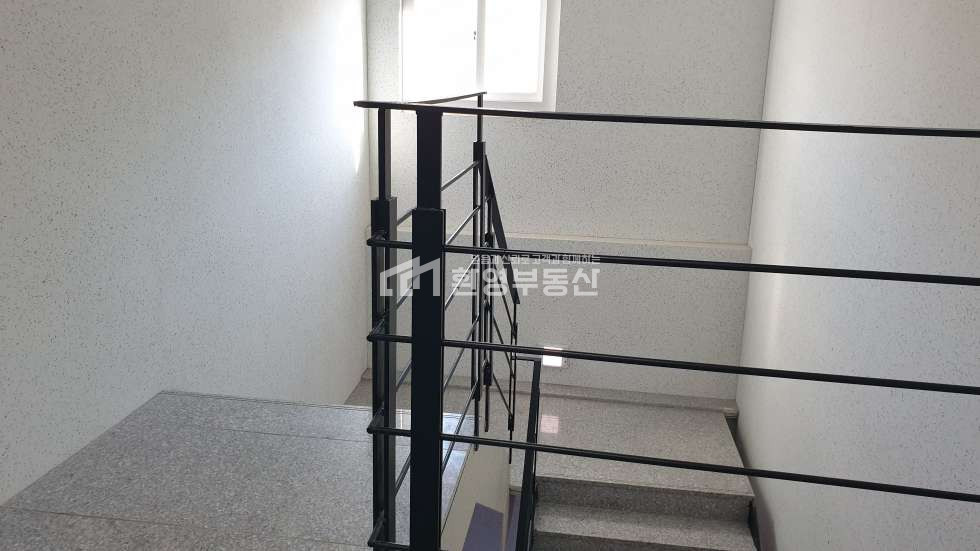 경기 고양일산동구 성석동 준신축,40pt컨테이너진입,6차선접,설문ic4분 월세 매물번호 10435 사진 25
