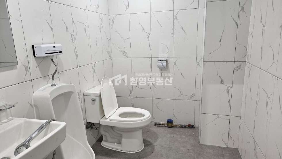 경기 고양일산동구 문봉동 신축,2차선부근,단독마당, 대형차진입,사리현ic 7분 월세 매물번호 10635 사진 8