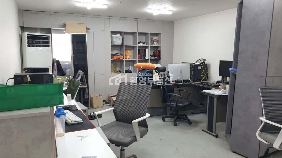 경기 고양일산동구 설문동 마당대, 40pt컨테이너,내부사무실,화장실 월세 매물번호 10059 사진 13