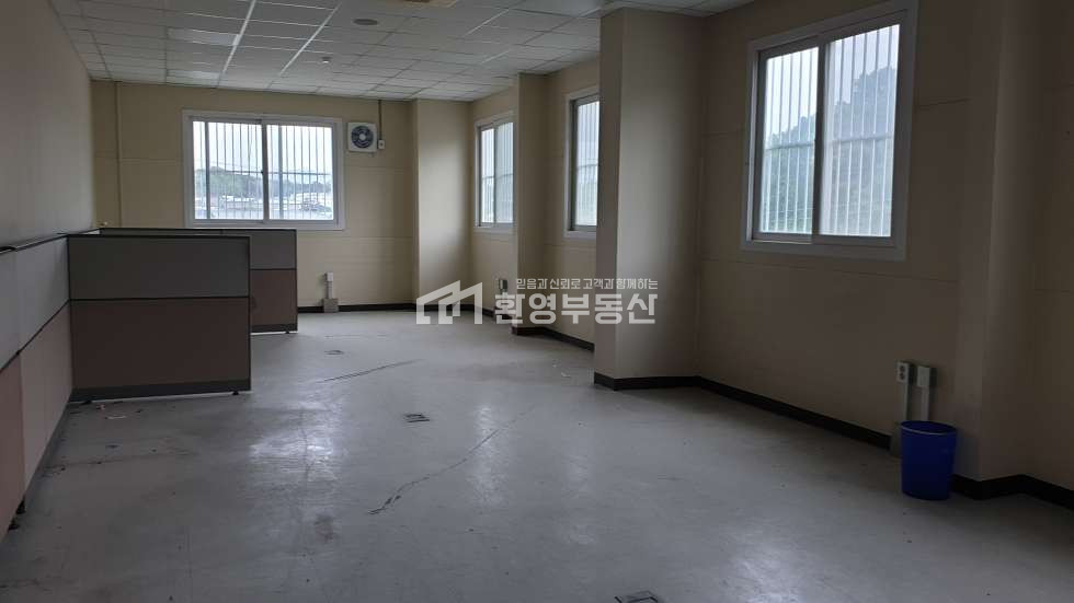 경기 파주시 파주읍 백석리 대형물류창고,40pt컨테이너진입 월세 매물번호 10221 사진 9
