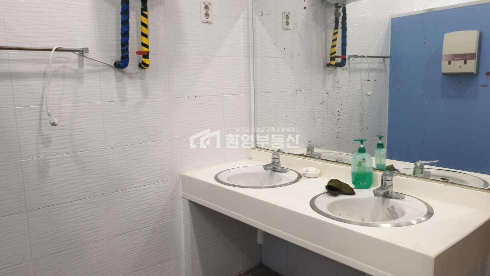 경기 파주시 파주읍 백석리 대형물류창고,40pt컨테이너진입 월세 매물번호 10221 사진 13